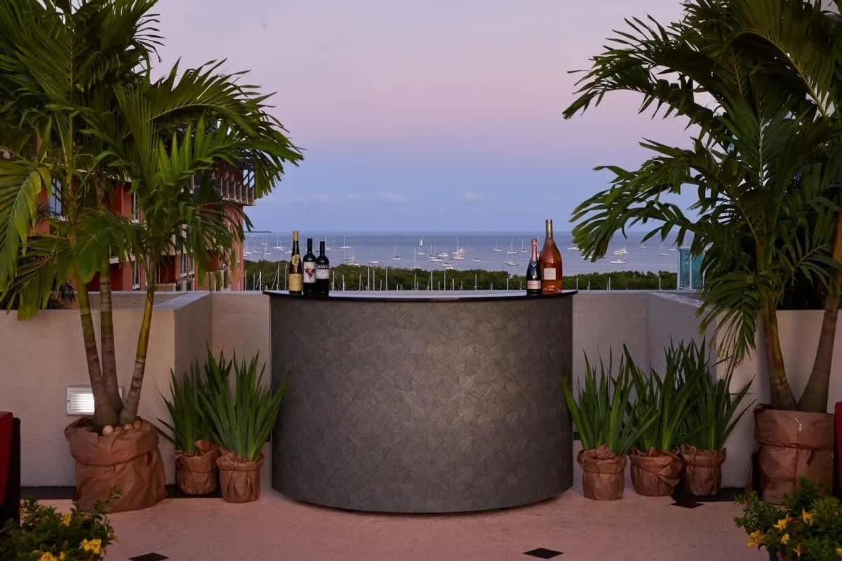 Appartement Mvr-bask In Luxury-right In Coconut Grove Miami