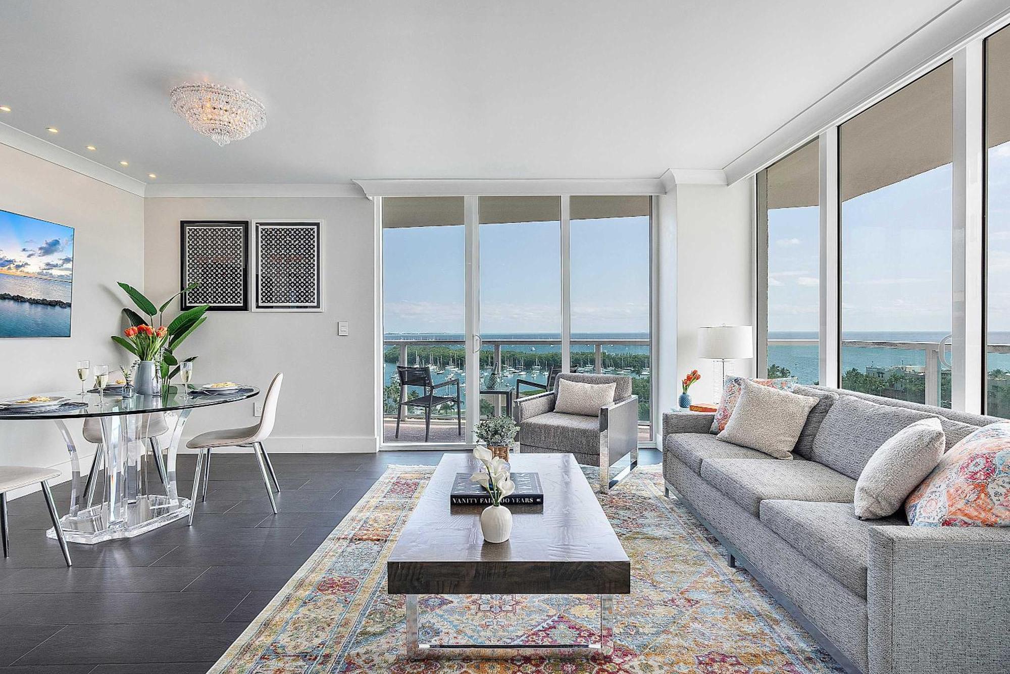 Mvr-bask In Luxury-right In Coconut Grove *